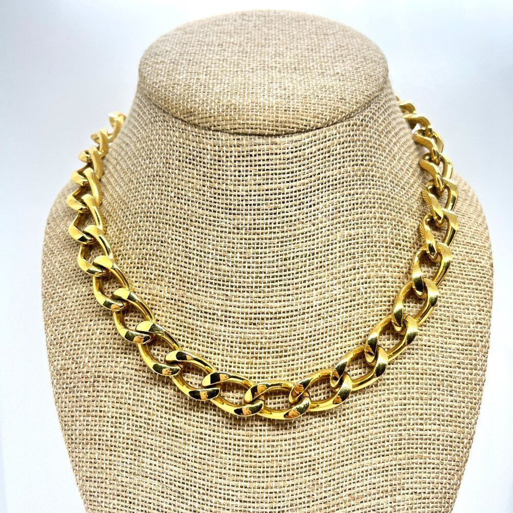 VINTAGE MONET GOLD TONE CHAIN LINK NECKLACE COLLAR CHUNKY MOBWIFE 80S 90S LAYER